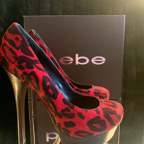 LEOPARD PLATFORM HEELS - Picture 4 of 4
